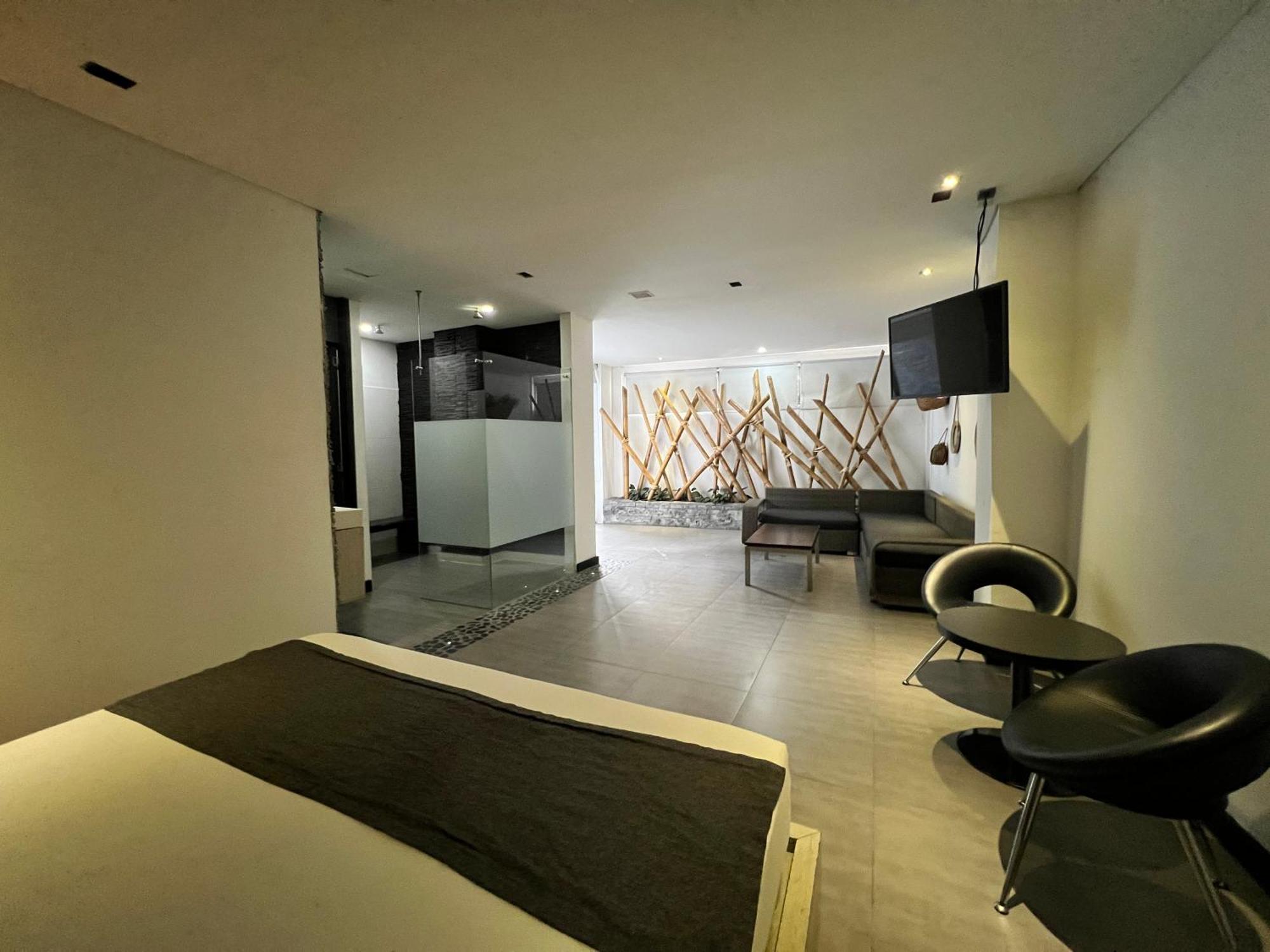 Hotel 47 Medellin Center Exteriör bild